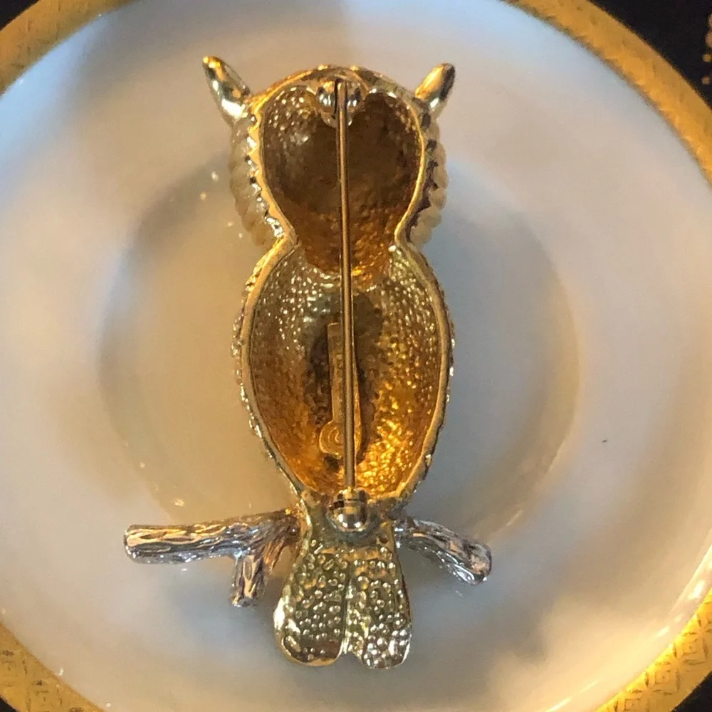 Vintage Owl Brooch by Castlecliff